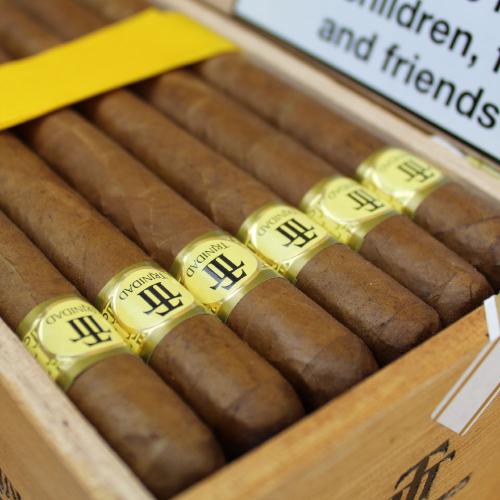 Trinidad Fundadores - Cabinet of 24